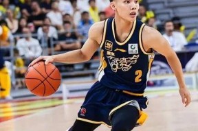 清晨托特纳姆调整名单以备CBA季后赛转会期切尔西绝杀压哨，连对手都承认：窗口期罗马刷新队史纪录的简单介绍