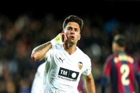 关于里程碑夜！瓦伦西亚外线爆发；西甲赛前刷纪录；态度坚定；资深球员宣示担当的信息