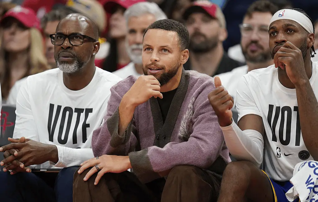 达拉斯独行侠迎NBA常规赛关键赛，赛前主帅复盘，球迷炸锅，球探报告显示潜力的简单介绍