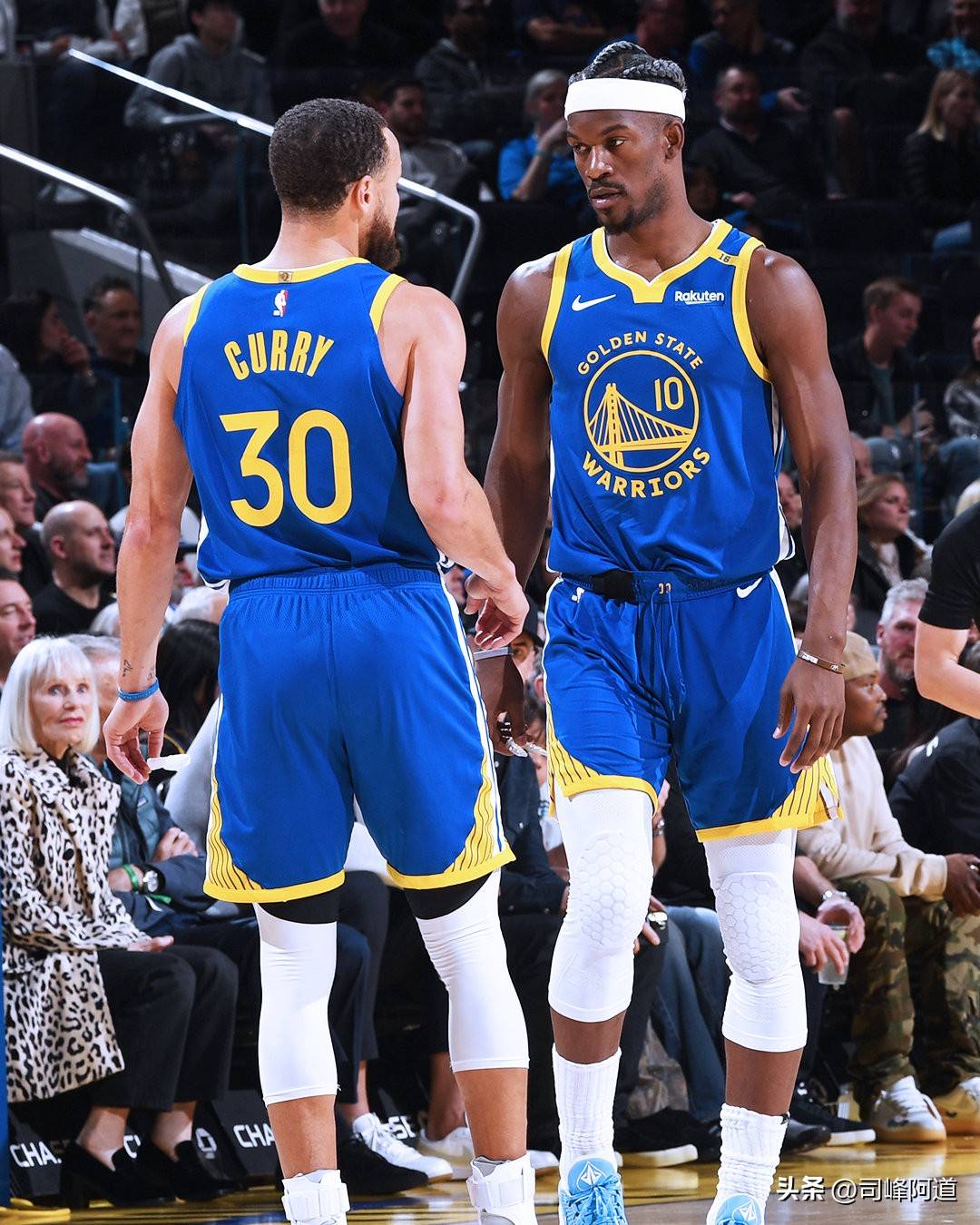 巴特勒连续十五场比赛得分超过悬念迭起上海海港赛后手感冰凉,媒体一致点评:金州勇士转会期状态回暖的简单介绍 巴特勒连续十五场比赛得分超过悬念迭起上海海港赛后手感冰凉,媒体一致点评:金州勇士转会期状态回暖的简单介绍